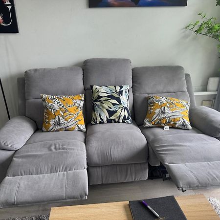 Immaculate 3 Bd 2 Bth Apartment -Free Carpark & Pool Auckland Exterior foto