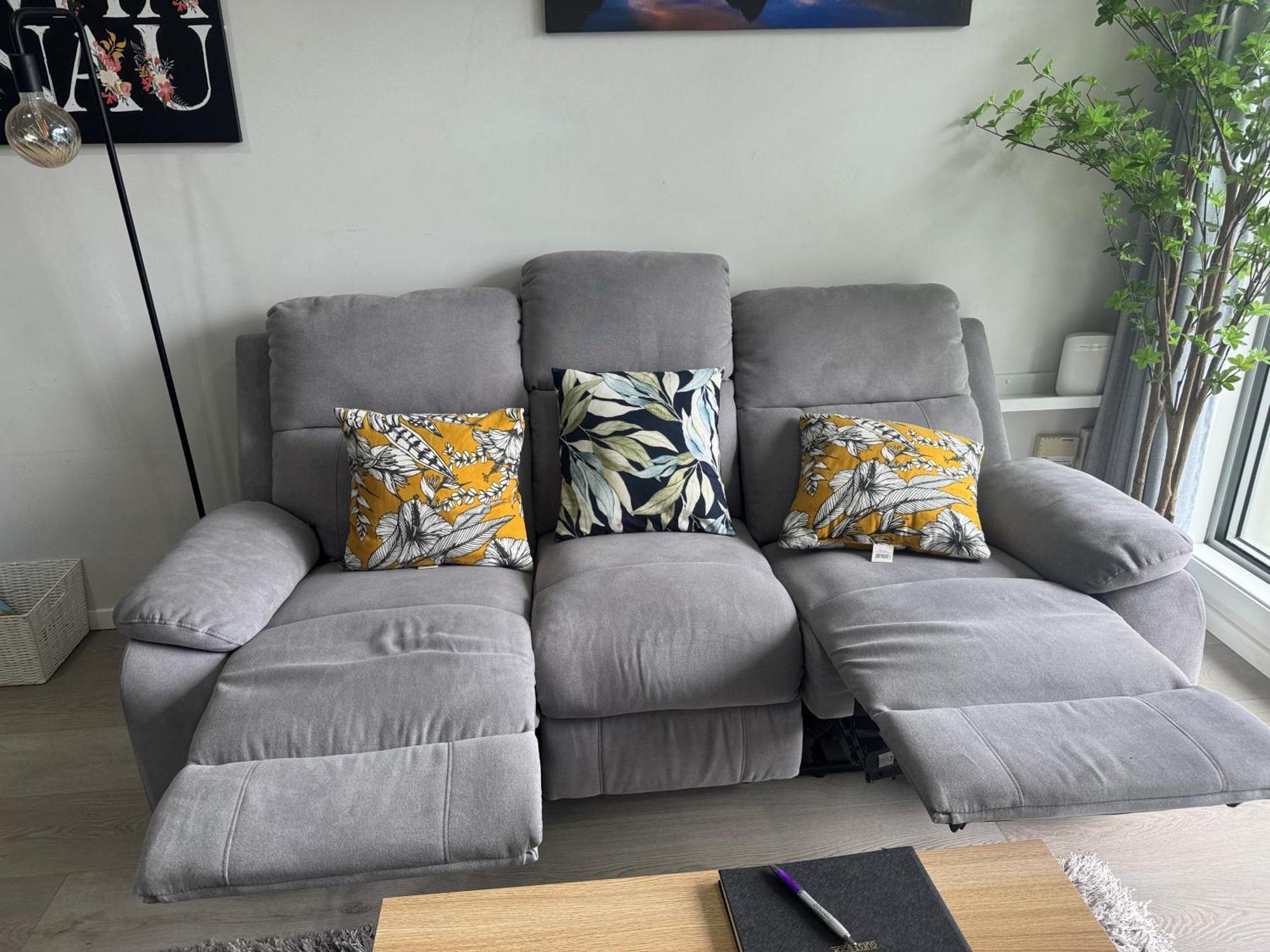 Immaculate 3 Bd 2 Bth Apartment -Free Carpark & Pool Auckland Exterior foto